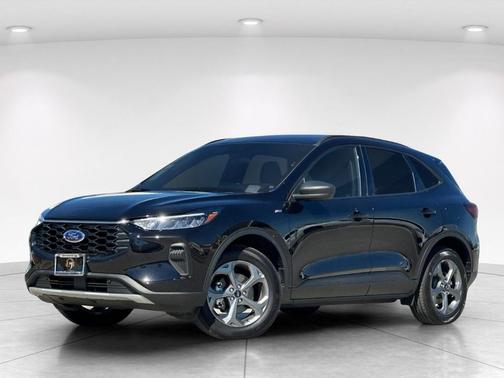 Agate Black Metallic 2025 Ford Escape ST-Line