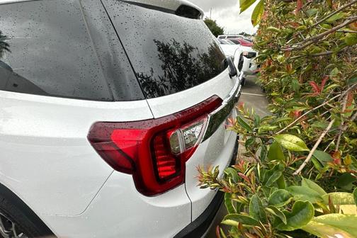 2020 GMC Acadia SLE