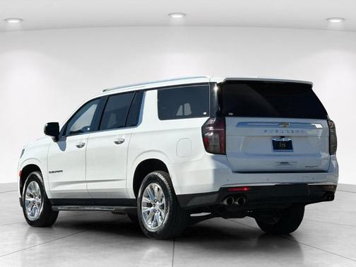 Summit White 2023 Chevrolet Suburban Premier