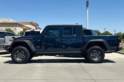 Fathom Blue Pearlcoat 2025 Jeep Gladiator Mojave