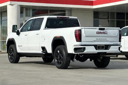 2026 GMC Sierra 3500 AT4