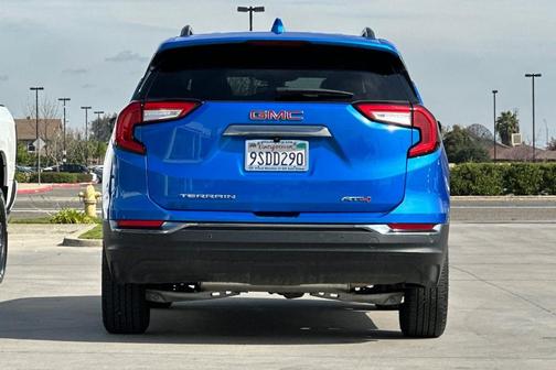 2024 GMC Terrain AT4