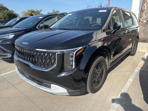 2025 Kia Carnival LXS