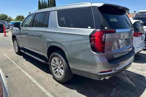 Sterling 2025 GMC Yukon XL Denali
