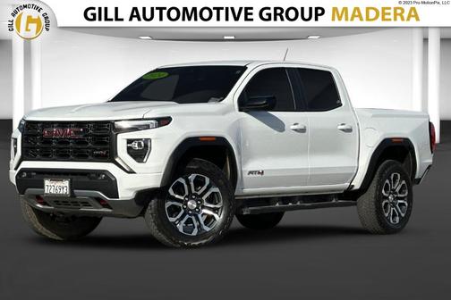 2024 GMC Canyon AT4