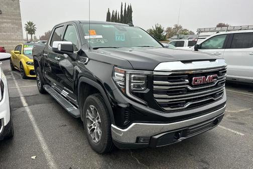 2024 GMC Sierra 1500 SLT