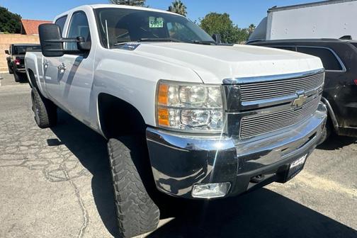 2008 Chevrolet Silverado 2500 LTZ H/D Crew Cab
