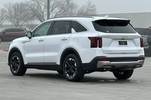 2024 Kia Sorento S