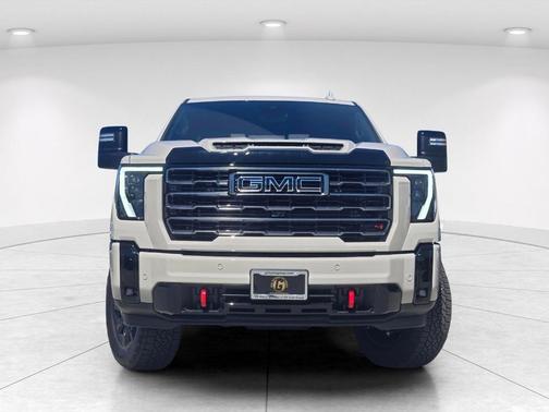 Dune 2026 GMC Sierra 2500 AT4