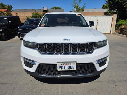 Bright White Clearcoat 2023 Jeep Grand Cherokee 4xe Base