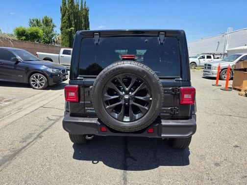 Black Clearcoat 2025 Jeep Wrangler 4xe Sahara