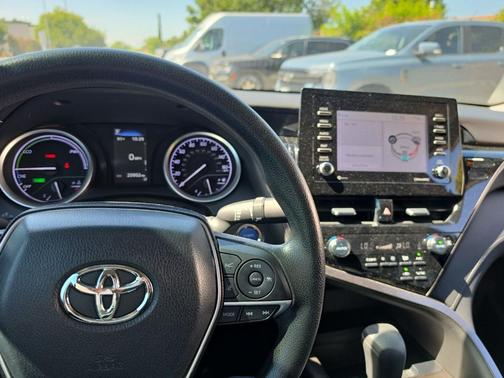 Pearl 2022 Toyota Camry Hybrid LE