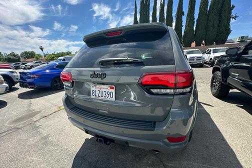 2020 Jeep Grand Cherokee Altitude