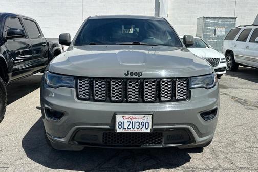 2020 Jeep Grand Cherokee Altitude