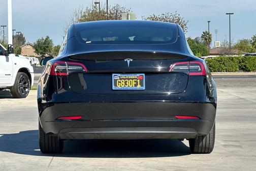 Black 2023 Tesla Model 3 Base
