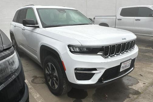 2022 Jeep Grand Cherokee 4xe Base