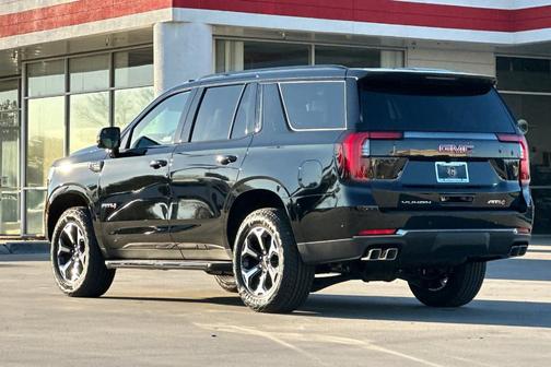 2026 GMC Yukon AT4
