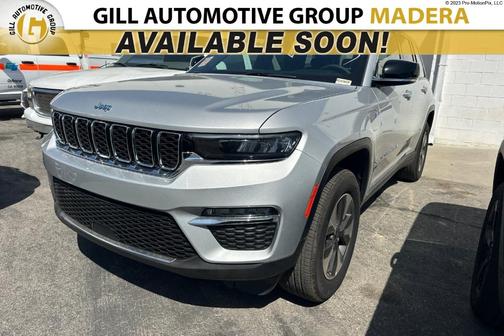 Silver Zynith 2024 Jeep Grand Cherokee 4xe Base