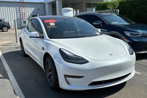 2023 Tesla Model 3 Base