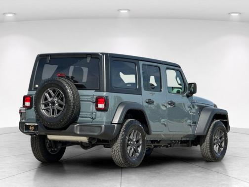 Anvil Clearcoat 2026 Jeep Wrangler Sport