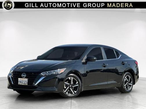 Black 2024 Nissan Sentra SV