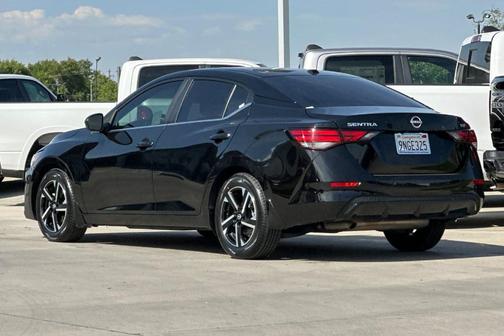 Black 2024 Nissan Sentra SV