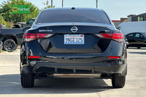Black 2024 Nissan Sentra SV