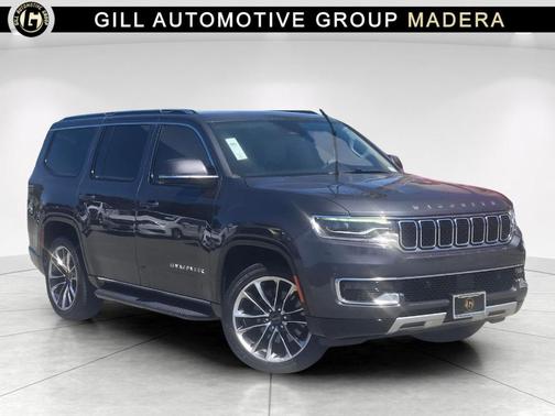 Metallic 2022 Jeep Wagoneer Series II