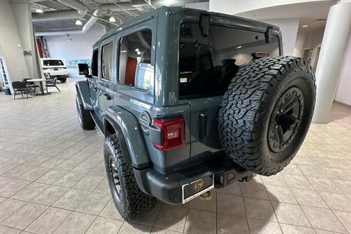 2025 Jeep Wrangler Rubicon 392