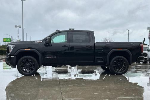 2026 GMC Sierra 2500 AT4