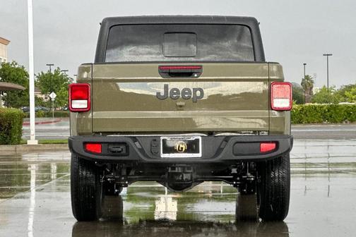 41 2026 Jeep Gladiator Sport