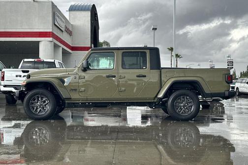 41 2026 Jeep Gladiator Sport