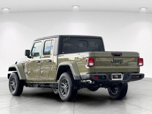 41 2026 Jeep Gladiator Sport