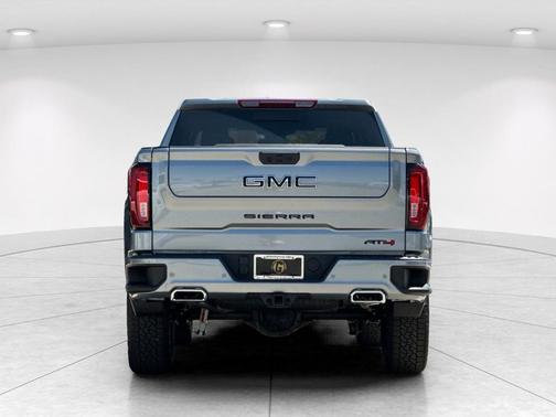 Sterling 2026 GMC Sierra 1500 AT4