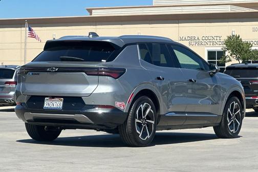 2024 Chevrolet Equinox EV LT