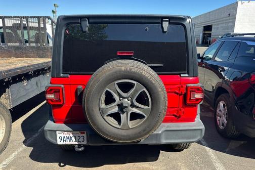 2022 Jeep Wrangler Unlimited Sport