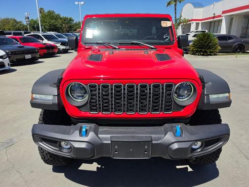 Firecracker Red Clearcoat 2025 Jeep Wrangler 4xe Rubicon