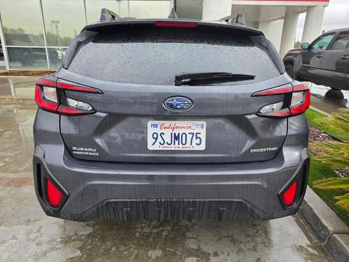 Magnetite Gray Metallic 2025 Subaru Crosstrek Premium