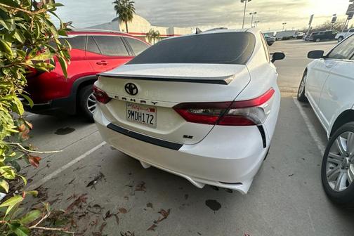 2024 Toyota Camry SE