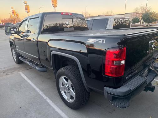 2015 GMC Sierra 2500 Denali