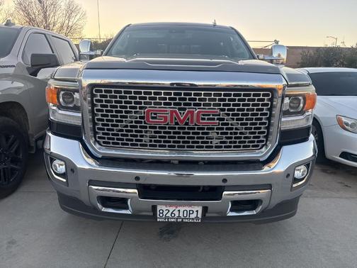 2015 GMC Sierra 2500 Denali