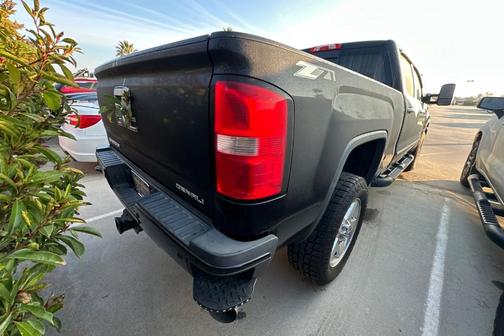 2015 GMC Sierra 2500 Denali