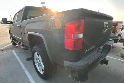 2015 GMC Sierra 2500 Denali