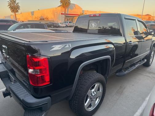 2015 GMC Sierra 2500 Denali