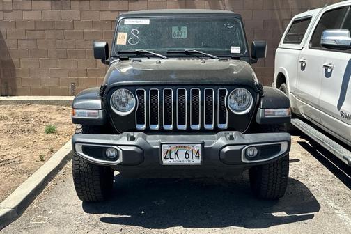 Black Clearcoat 2023 Jeep Wrangler Sahara