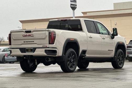 2026 GMC Sierra 2500 AT4