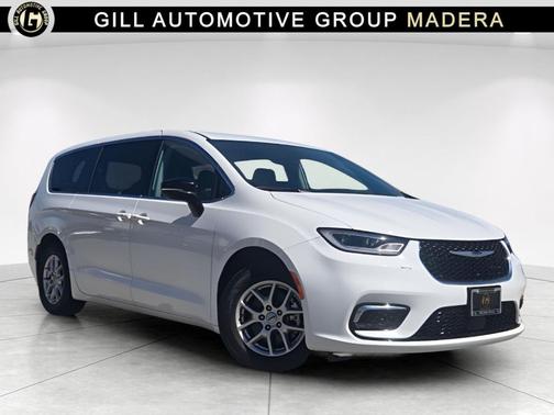 Bright White Clearcoat 2024 Chrysler Pacifica Touring-L
