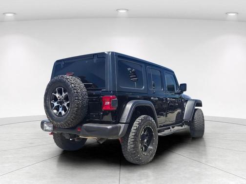 Black Clearcoat 2018 Jeep Wrangler Unlimited Rubicon