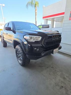 2020 Toyota Tacoma SR5