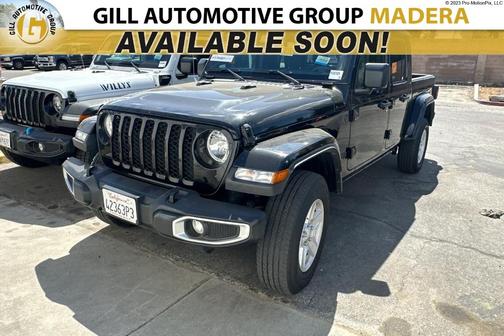2023 Jeep Gladiator Sport
